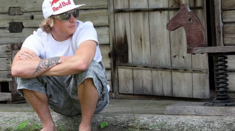 Kimi Raikonens vēl domā...
Foto: AFP/Scanpix