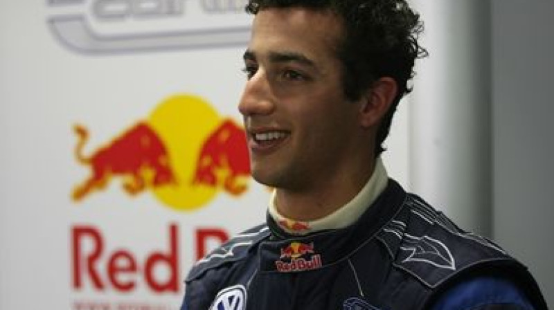 Daniels Rikiardo
Foto: www.mirror.co.uk