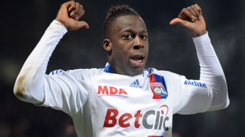 Alī Sisoko guva vārtus, toties nopelnīja arī pendeli un sarkano kartīti
Foto: AFP/Scanpix