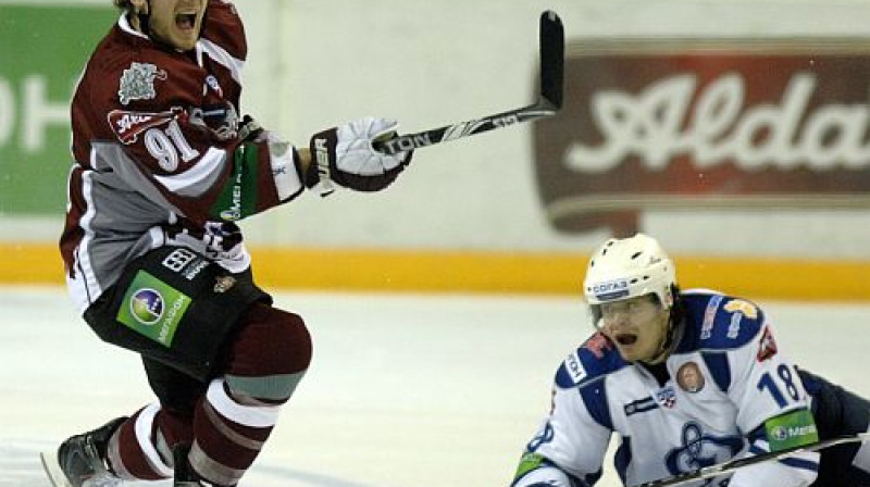 Broks Troters
Foto: Romāns Kokšarovs, Sporta Avīze, f64