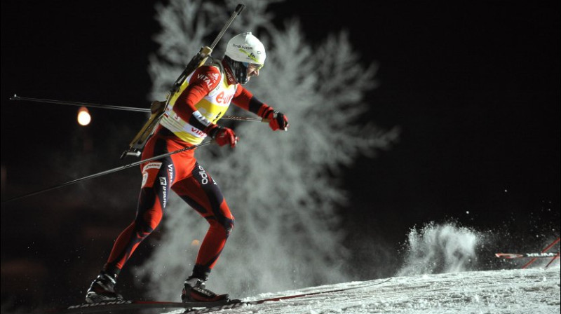 Emīls Svensens distancē Estersundā. Norvēģu bialtonistu vidū vairākus gadus ir bijusi spēcīga konkurence par iekļūšanu slēpošanas izlasē.
Foto:Scanpix