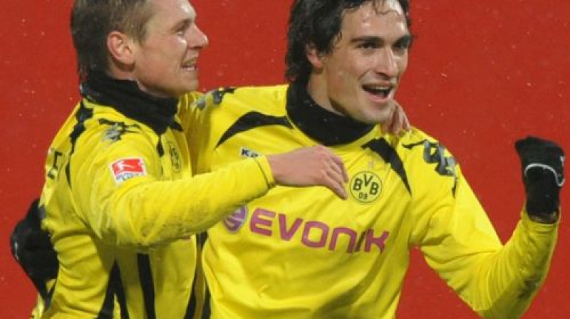 Uzvaras vārtu autors Mets Hummels (pa labi)
Foto: AFP/Scanpix