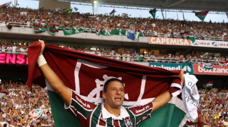Pieredzējušais "Fluminense" brazīļu uzbrucējs Vašingtons visu laiku rezultatīvāko Brazīlijas čempionāta futbolistu sarakstā ar 115 vārtu guvumiem ieņem septīto vietu
Foto: AP/ Scanpix