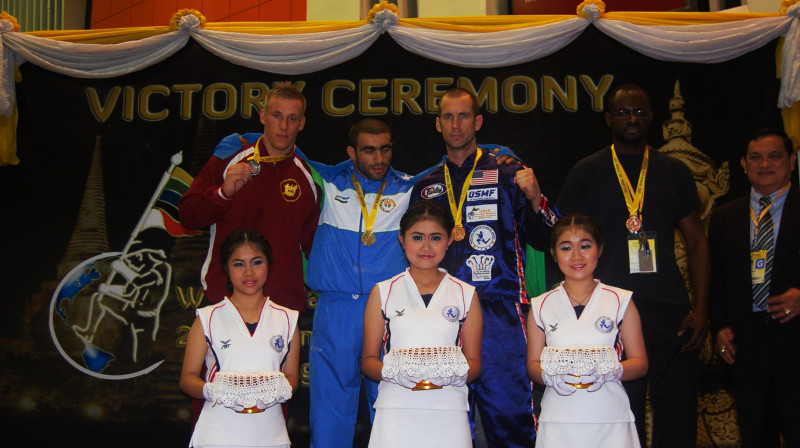 Kristaps Zīle (pa kreisi) Latvijai izcīna sudraba medaļu
Foto: fightclub.lv
