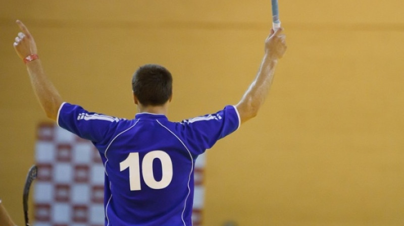 Ar ķekavieša Mārtiņa Brigmaņa veiksmi uzbrukumā sensācijai nepietika...
Foto: Mārtiņš Šults, www.floorball.lv