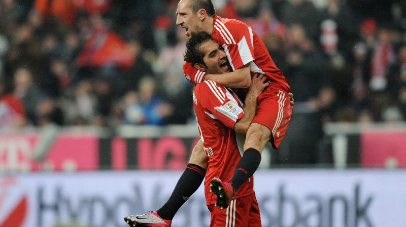 Minhenes "Bayern" futbolisti Hamits Altintops un Franks Riberī
Foto: AFP