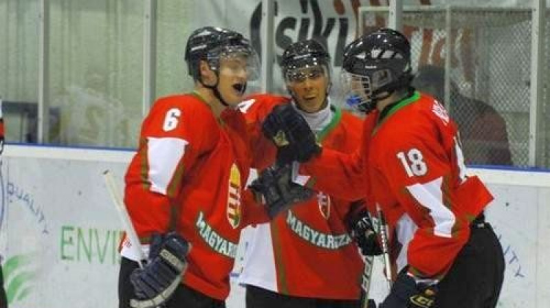 Ungārijas U-20 izlases hokejisti
Foto: iihf.com