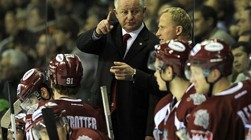 Juliuss Šuplers
Romāns Kokšarovs, Sporta Avīze, f64
