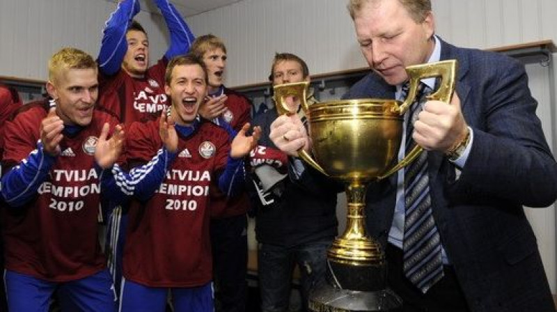 Aleksandrs Starkovs Virslīgā atgriezās ar zeltu
Foto: Romans Kokšarovs, Sporta Avīze/f64
