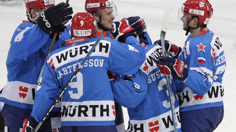 "SKA" atzīmē Maksima Sušinska vārtu guvumu
Foto: AP/Scanpix