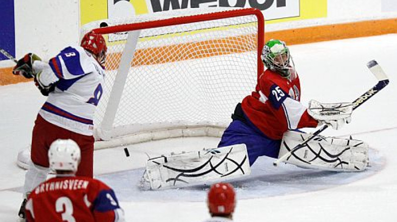 Krievijas - Norvēģijas spēles epizode
Foto: Reuters/Scanpix