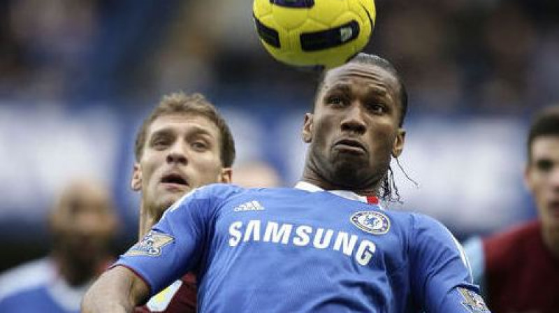 Didjē Drogbā izlīdzināja rezultātu
Foto: AFP/Scanpix