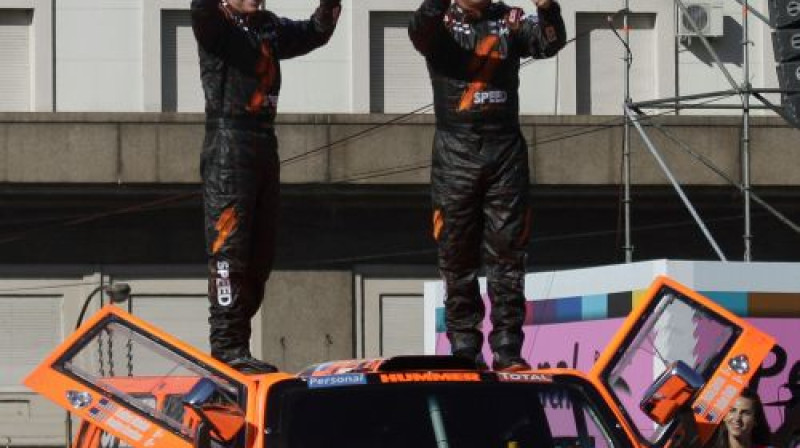 Robijam Gordonam šis rallijs nav iesācies labi
Foto: AFP/Scanpix