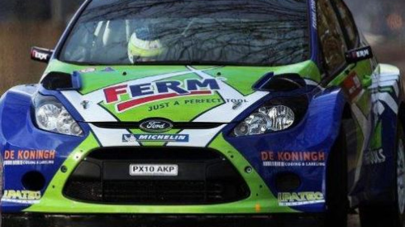 Deniss Kuipers vēl braucot ar ''Ford Fiesta S2000'' automašīnu
Foto: www.wrc.com