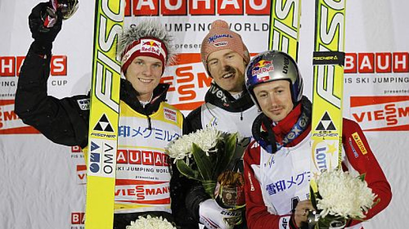 Goda pjedestāls Saporo - Tomass Morgenšterns, Severins Froinds un Adams Mališs
Foto: Reuters/Scanpix