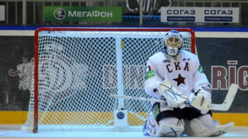 Cik ripu šovakar lidos "SKA" vārtos?
Foto: Romāns Kokšarovs, Sporta Avīze, f64