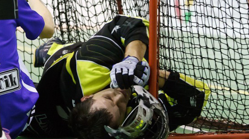 "RTU/Inspecta" vārtsargs Andis Blinds
Foto: Mārtiņš Šults, www.floorball.lv