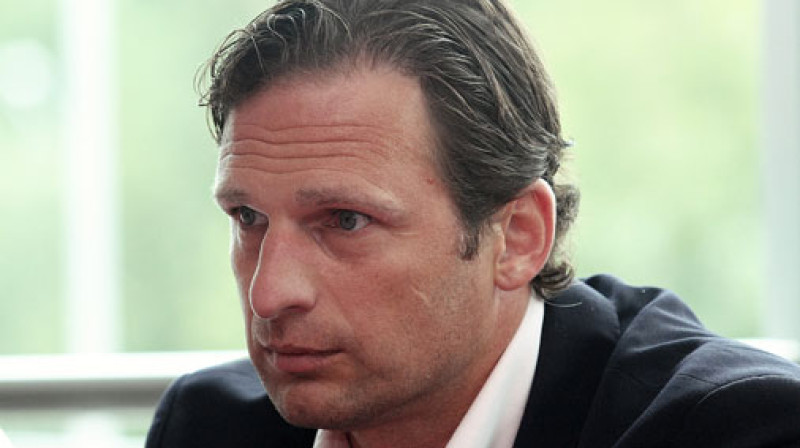 Ko darīs Rīgas "Dinamo" ģenerālmenedžeris Normunds Sējējs, ja Latvijas hokejisti KHL vairs neskaitīsies leģionāri...