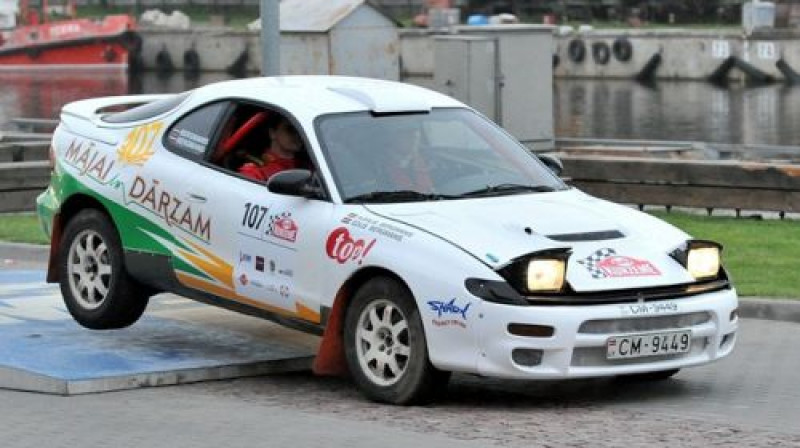 Pagājušajā gadā abi Bergmaņi brauca ar ''Toyota Celica'' automašīnu
Foto: www.njracing.lv