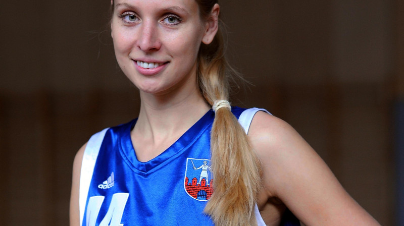 Līna Lisnere
Foto: skcesis.lv