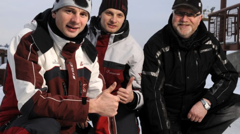 Dukuru ģimenei šodien pirmais kopējais PK pjedestāls
Foto: Romāns Kokšarovs, Sporta Avīze