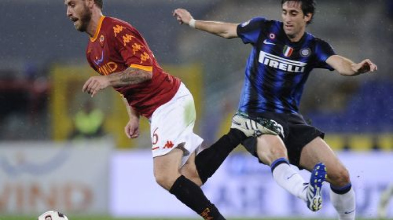 Vai ''Inter'' atkal aizliks priekšā kāju ''Roma'' vienībai?
Foto: AFP/Scanpix