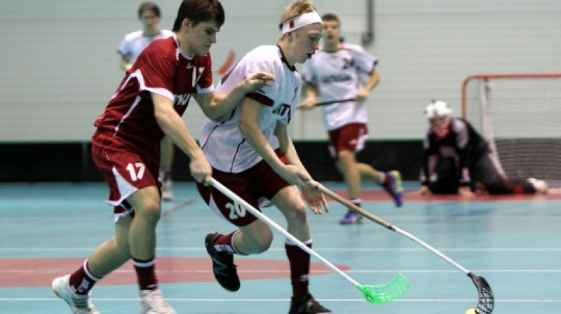 Akmeņlaukam (#17) šodienas spēlē četri vārti, bet Levanovičam (#20) - vieni
Foto: Ritvars Raits