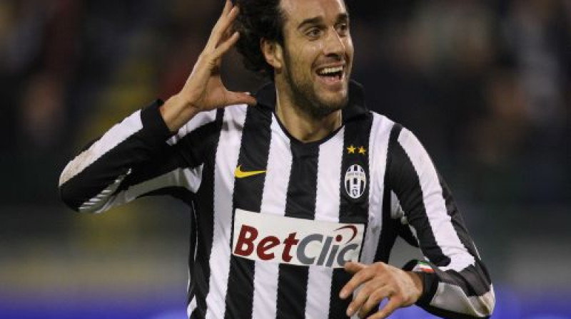 Luka Toni guva savus pirmos vārtus ''Juventus'' sastāvā
Foto: digitale/Scanpix