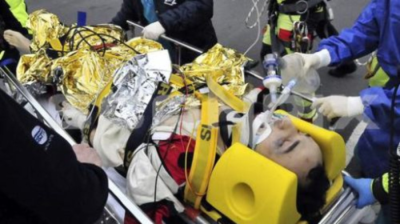 Roberts Kubica pēc avārijas...
Foto: Reuters