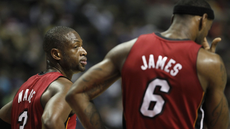 Dveins Veids un Lebrons Džeimss 
Foto: AFP/Scanpix