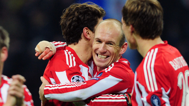 Minhenes "Bayern" futbolisti priecājas par uzvaru pār Milānas "Inter"
Foto: AFP/Scanpix Sweden