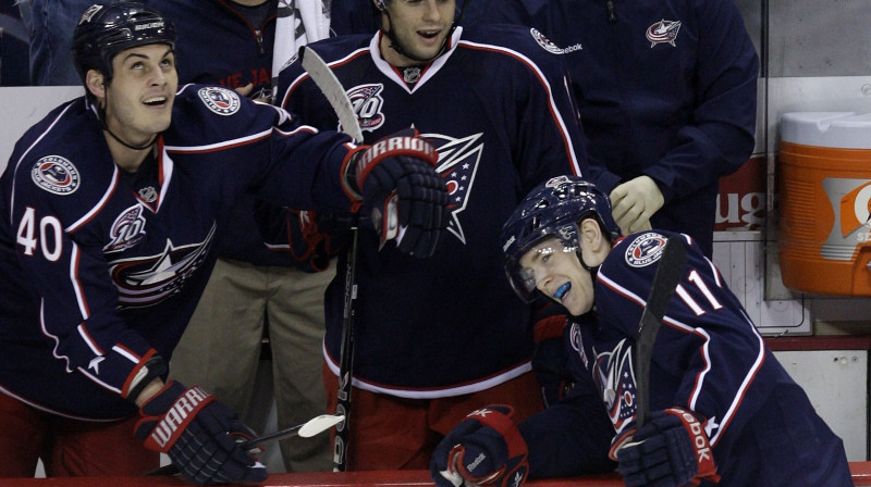 Komandas biedri sveic Metu Kalvertu (#11)
Foto: AP/Scanpix