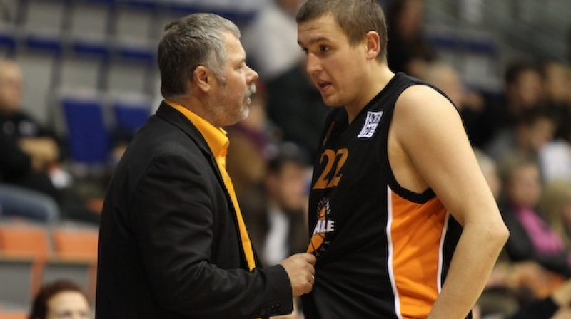 Edgars Krūmiņš (pa labi)
Foto: Mārtiņš Sīlis