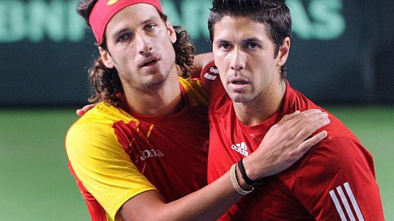 Felisiano Lopess un Fernando Verdasko
Foto: AFP/Scanpix