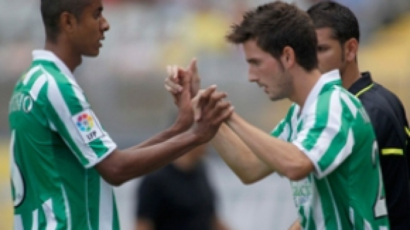 Miki Roke (pa labi)
Foto: manquepierda.com