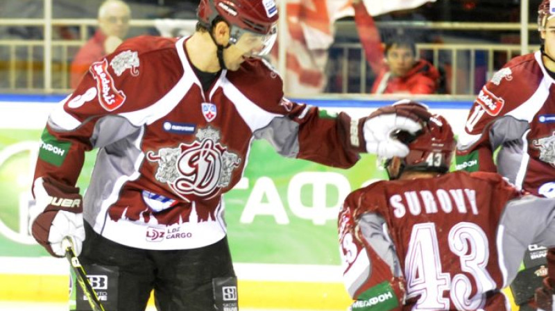 Marks Hartigans un Tomašs Surovijs
Foto: Romāns Kokšarovs, Sporta Avīze