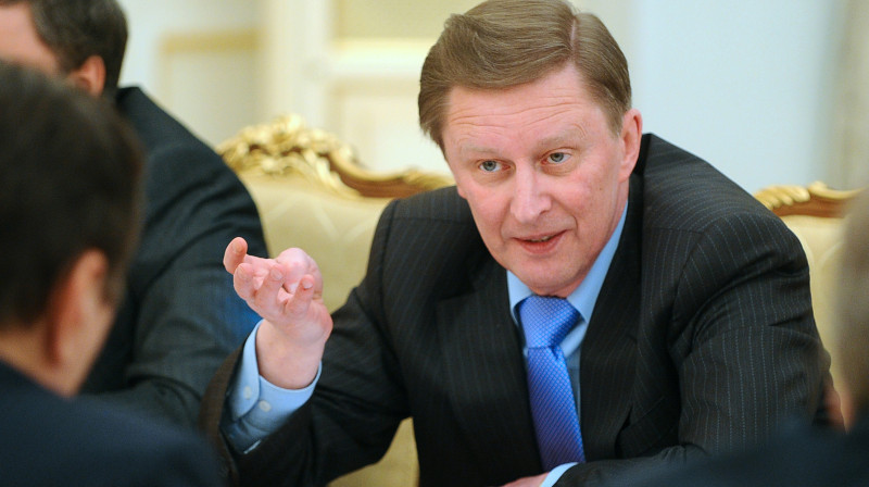 VTB līgas prezidents Sergejs Ivanovs skaita miljonus 
Foto: Itar-Tass/Scanpix