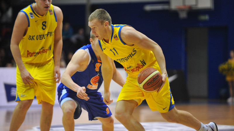 Artūrs Strēlnieks un Māris Gulbis
foto:bkventspils.lv