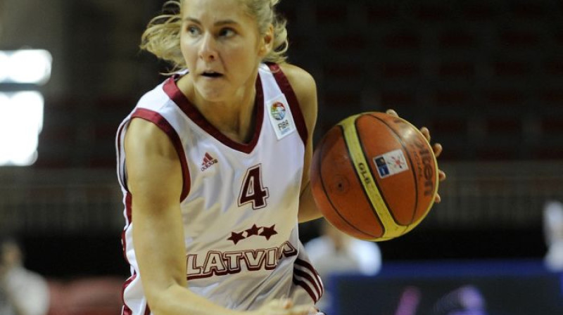 Elīna Babkina
Foto: Romāns Kokšarovs, Sporta Avīze