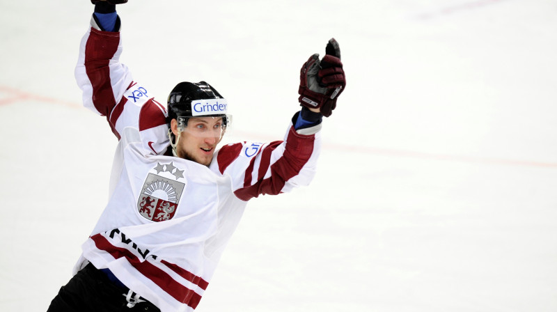 Sergejs Pečura 
Foto: Romāns Kokšarovs, Sporta Avīze, f64