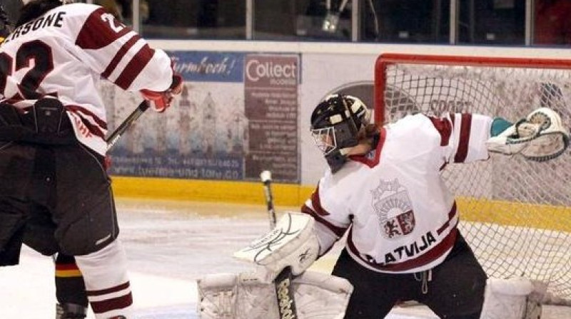 Latvijas vārtsardze Lolita Andriševska
Foto: www.iihf.com