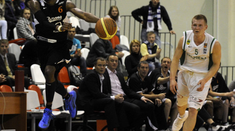 Devins Svītnijs un Jānis Kaufmanis gaidīs līdzjutējus arī ceturtdien Rīgā 
Foto: Romāns Kokšarovs, Sporta Avīze, f64