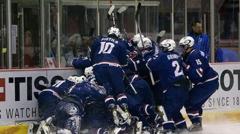 ASV juniori līksmo
Foto: IIHF