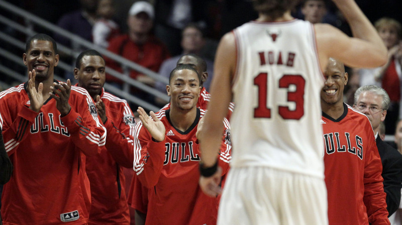 Čikāgas "Bulls" var priecāties - vieta Austrumu pusfinālā kabatā! 
Foto: AP/Scanpix