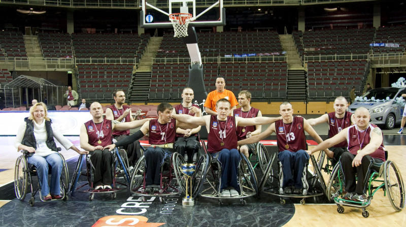 Zemgales ratiņbasketbola komanda. Vidū ar 11.numuru komandas kapteinis Kaspars Turks.
Foto: Ēriks Biters