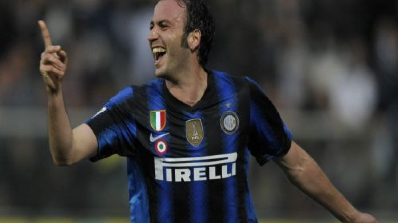 Džampaolo Pacīni pēdējo piecu minūšu laikā, gūstot divus vārtus, izrāva ''Inter'' uzvaru
Foto: AP/Scanpix