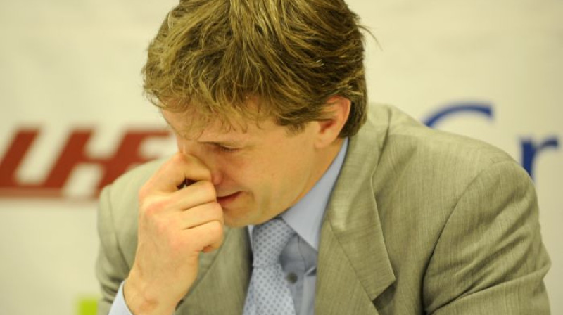 Latvijas izlases jaunais GM  Sandis Ozoliņš ir ar aknām. Tas priecē.
Foto: Romāns Kokšarovs, Sporta Avīze