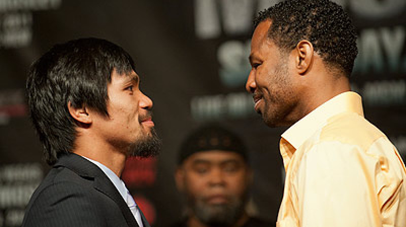 Menijs Pakjao un Šeins Moslijs
Foto: Chris Cozzone / fightnews.com