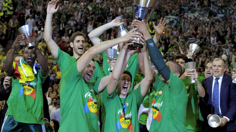 Atēnu "Panathinaikos" - Eirolīgas čempions
Foto: AFP
