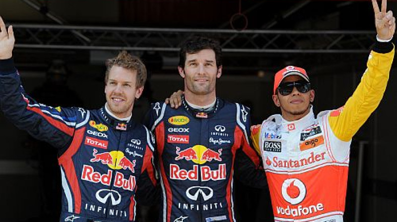 Kvalifikācijas Top 3. No kreisās: Sebastiens Fetels, Marks Vebers un Luiss Hamiltons
Foto: AFP/Scanpix